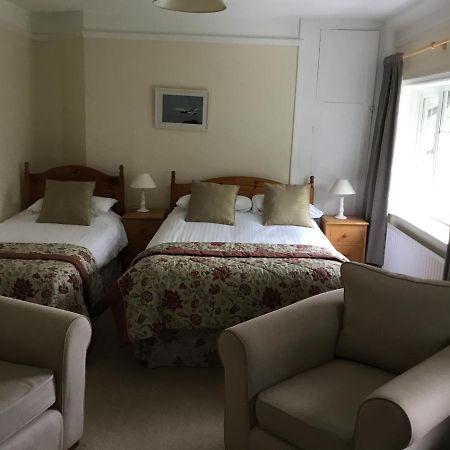 Bed and Breakfast The Manor House Crawley  Exterior foto