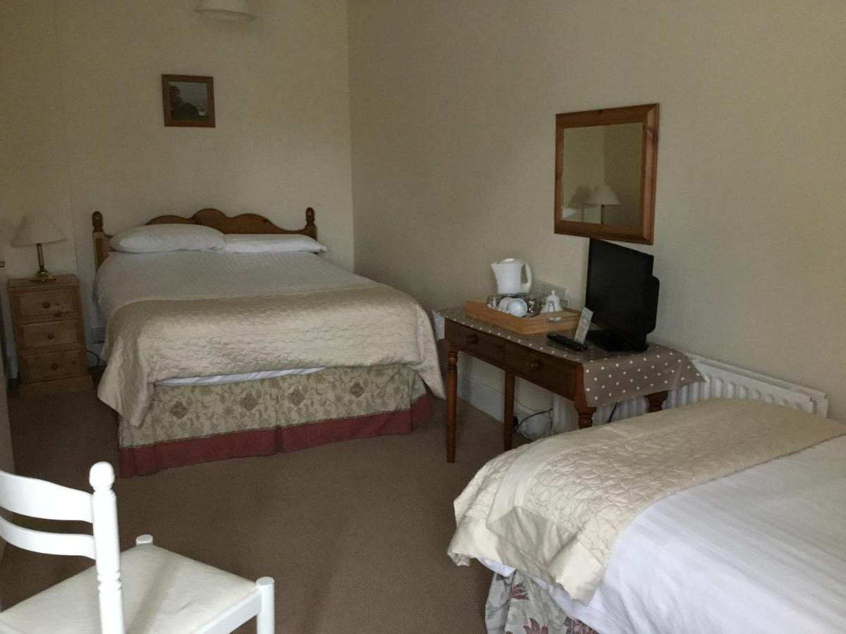 Bed and Breakfast The Manor House Crawley  Exterior foto
