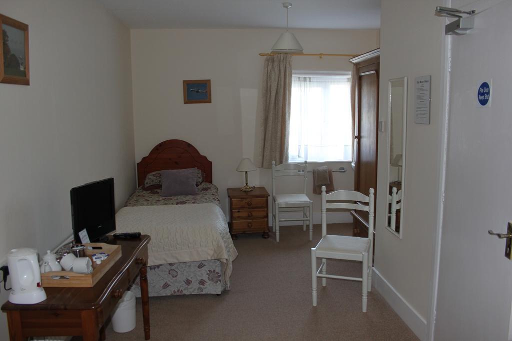 Bed and Breakfast The Manor House Crawley  Exterior foto