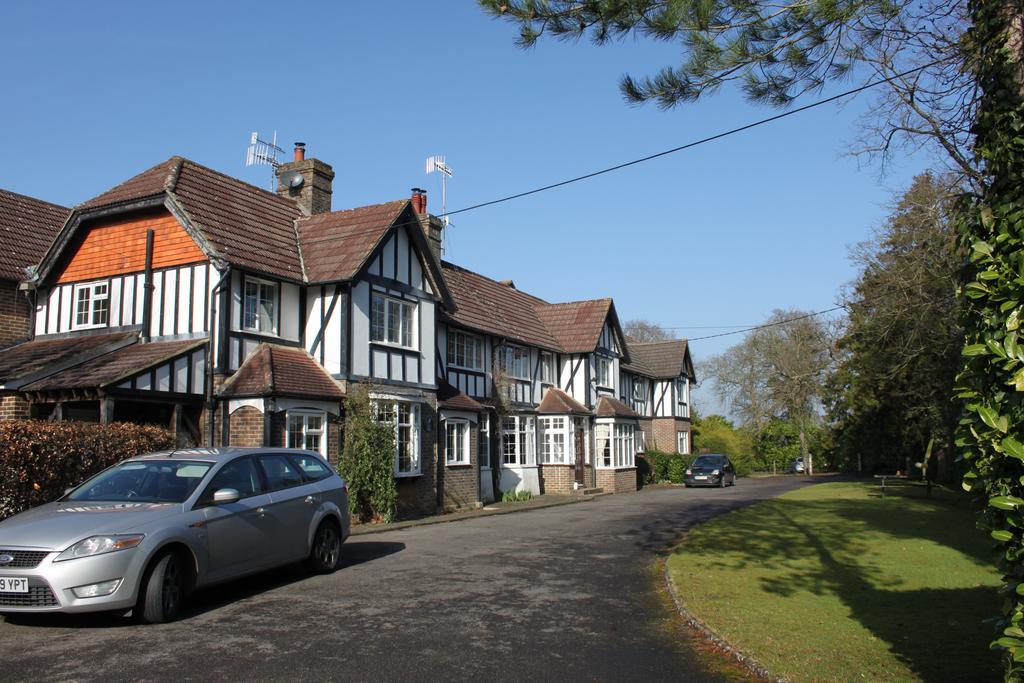 Bed and Breakfast The Manor House Crawley  Exterior foto